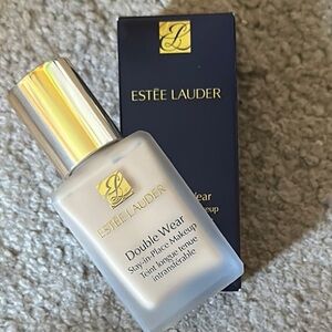 Estee Lauder Double Wear Makeup 2N1 Desert Beige